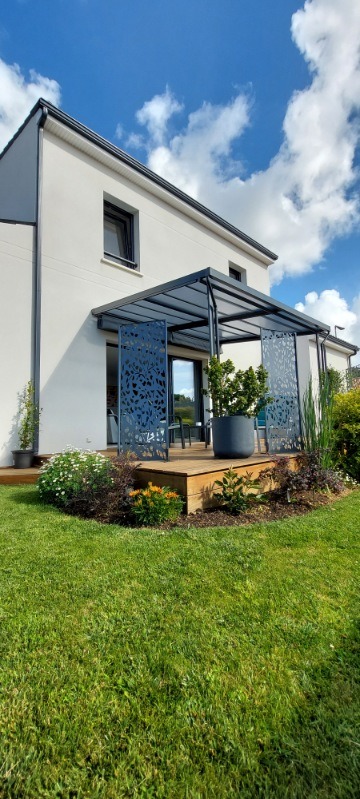 Maison contemporaine menuiserie anthracite