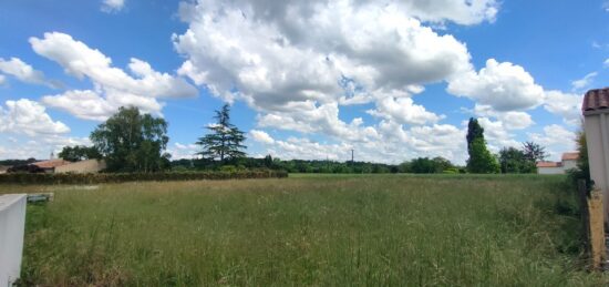 Terrain à bâtir à Saintes, Nouvelle-Aquitaine