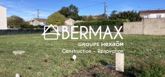 Terrain à bâtir à , Charente