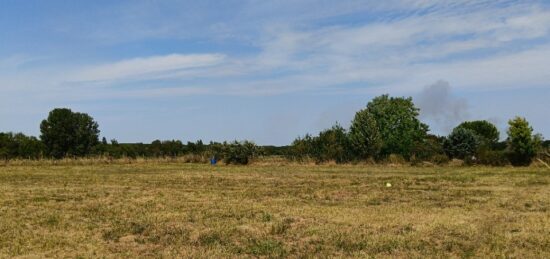 Terrain à bâtir à , Charente