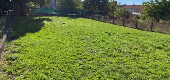 Terrain à bâtir à Saint-Jean-d'Angély, Nouvelle-Aquitaine