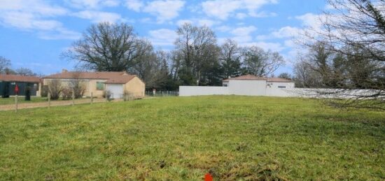 Terrain à bâtir à Le Chay, Nouvelle-Aquitaine