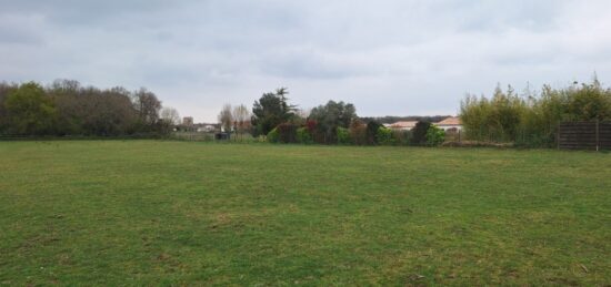 Terrain à bâtir à Saint-Just-Luzac, Nouvelle-Aquitaine